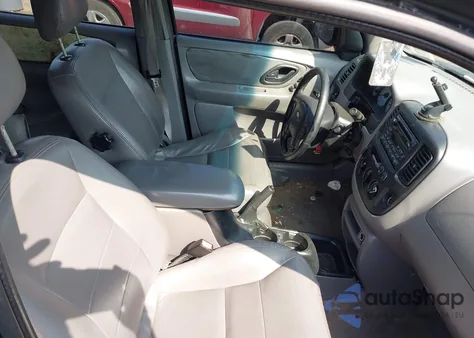 2002 Ford Escape Xlt из США, поврежденный, VIN 1FMCU04192KB76956